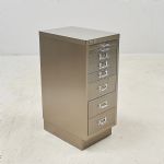 1708 8186 PEDESTAL